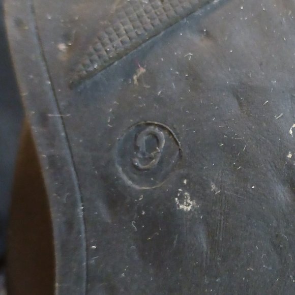 Seven7 Black Faux Leather Rockstar Silver Star Booties Ankle Boots  Size 9 - Picture 10 of 10